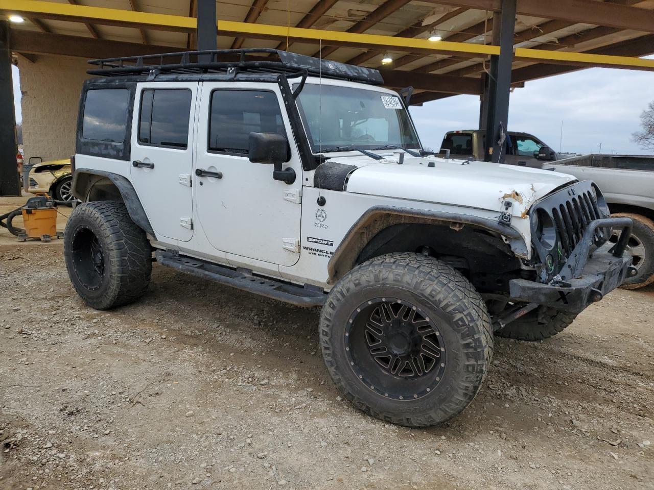 2014 JEEP WRANGLER U - Image 4