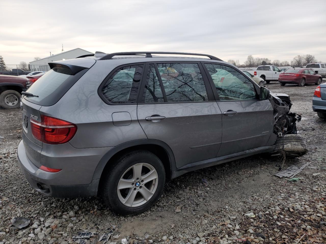 2013 BMW X5 XDRIVE3 - Image 3