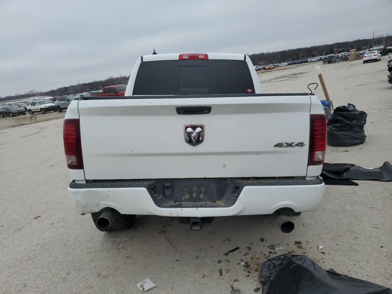 2014 RAM 1500 SPORT - Фото 6