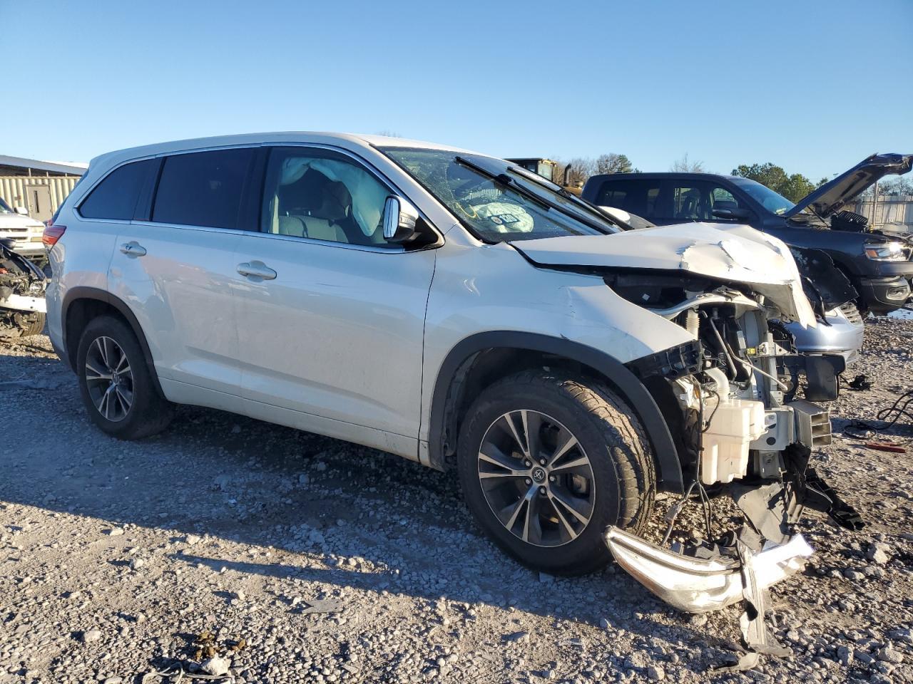 2018 TOYOTA HIGHLANDER - Фото 4