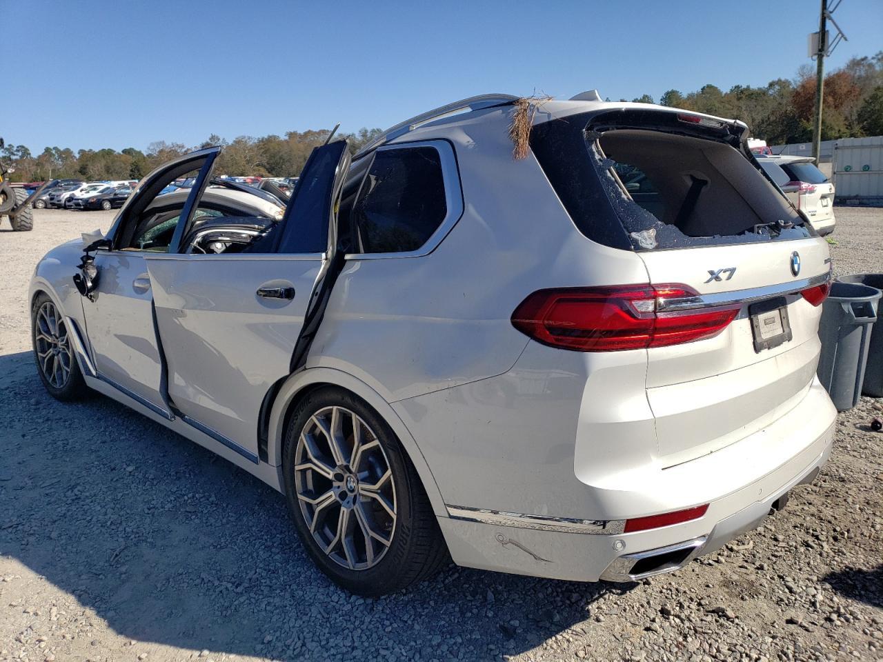 2021 BMW X7 XDRIVE4 - Фото 2