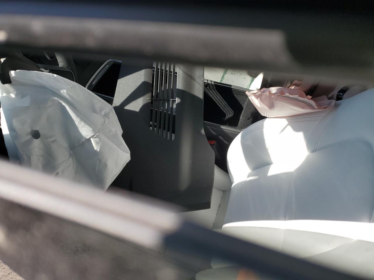 2023 TESLA MODEL Y - Фото 7