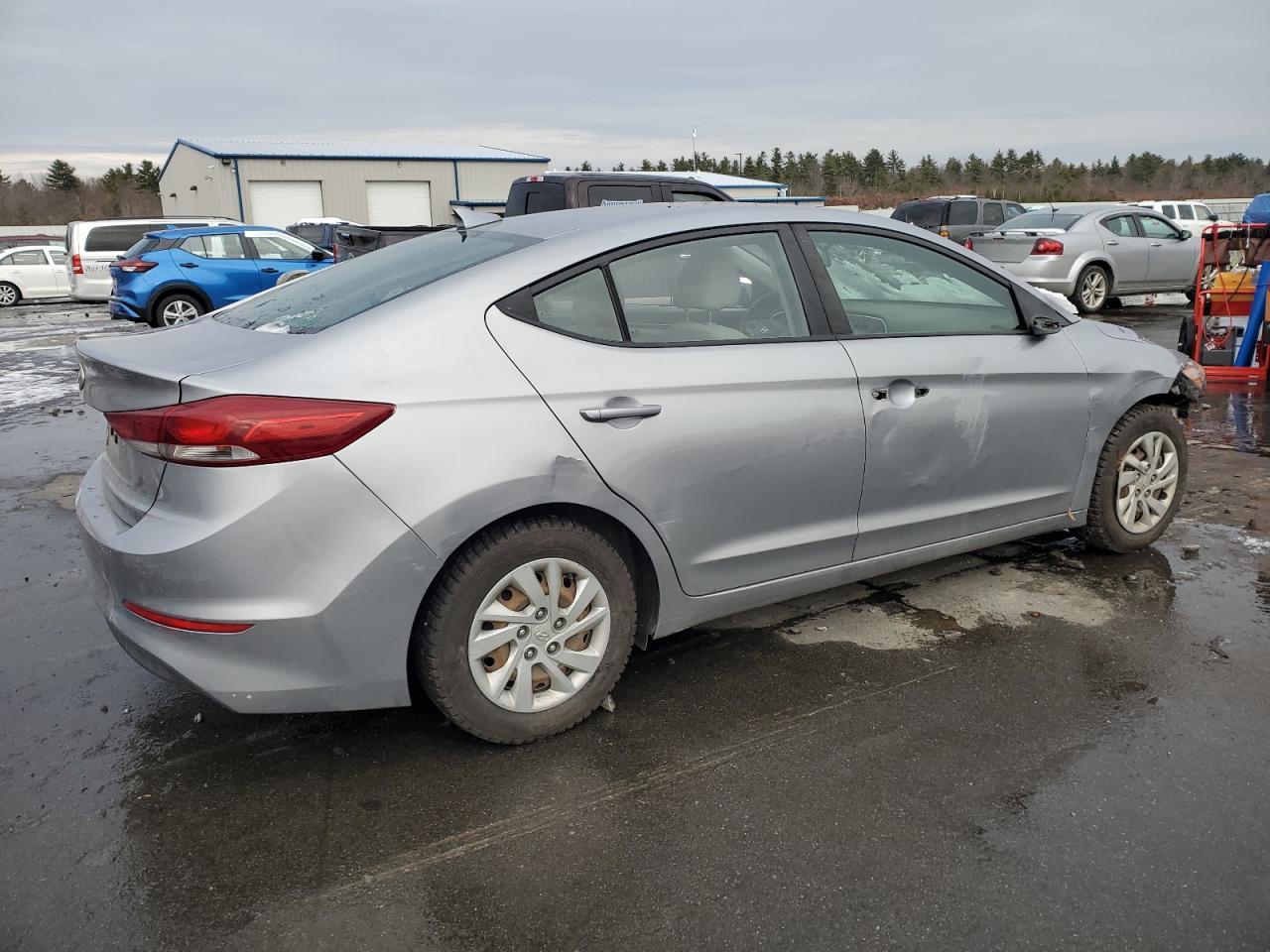 2017 HYUNDAI ELANTRA SE - Фото 3