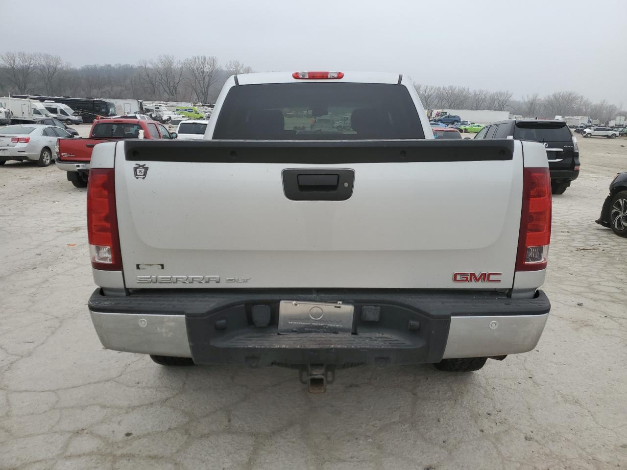 2011 GMC SIERRA K15 - Image 6