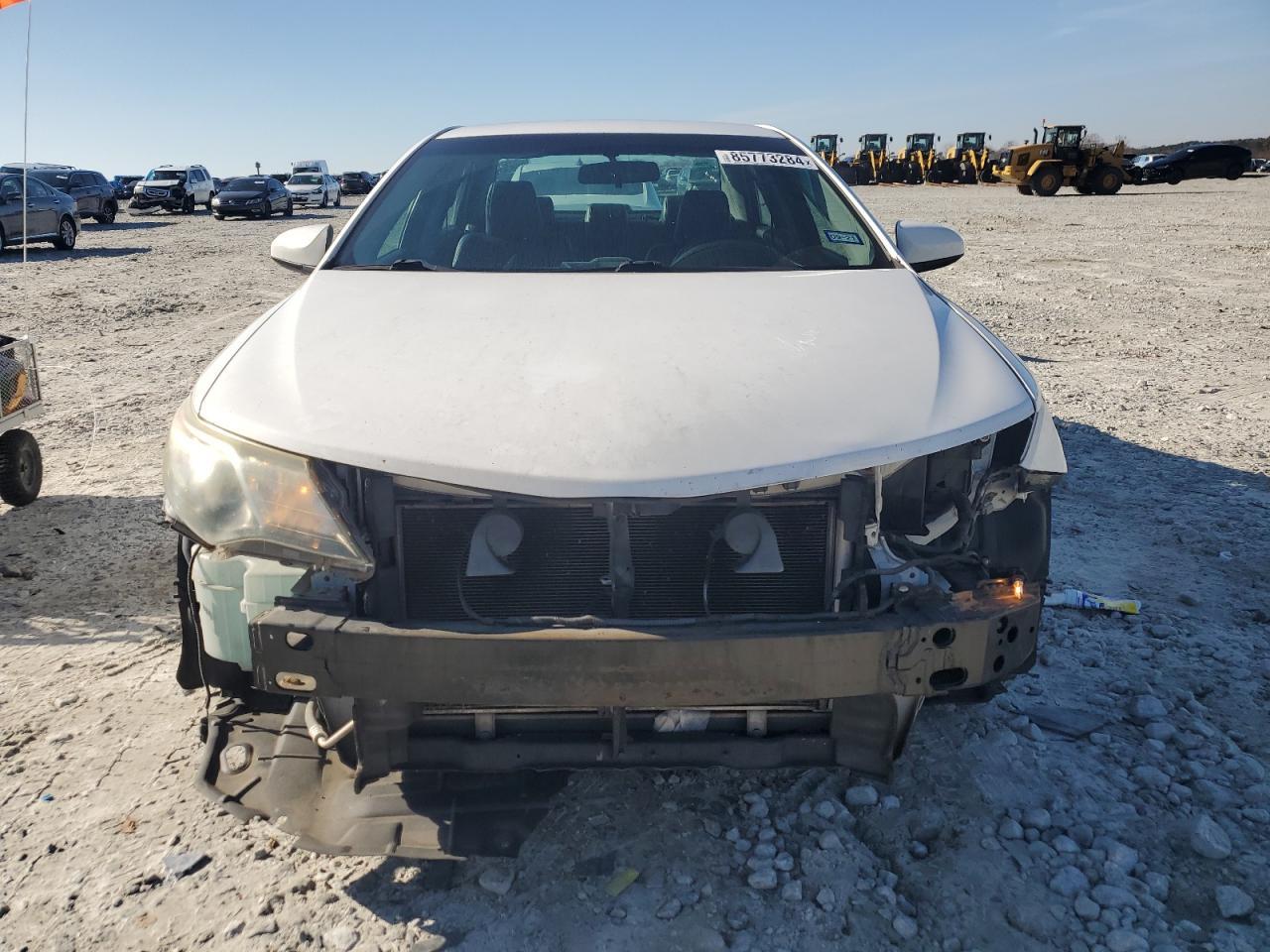 2014 TOYOTA CAMRY L - Image 5