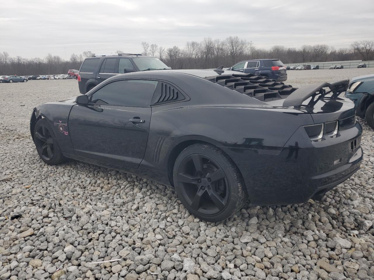 2011 CHEVROLET CAMARO LT - Image 2