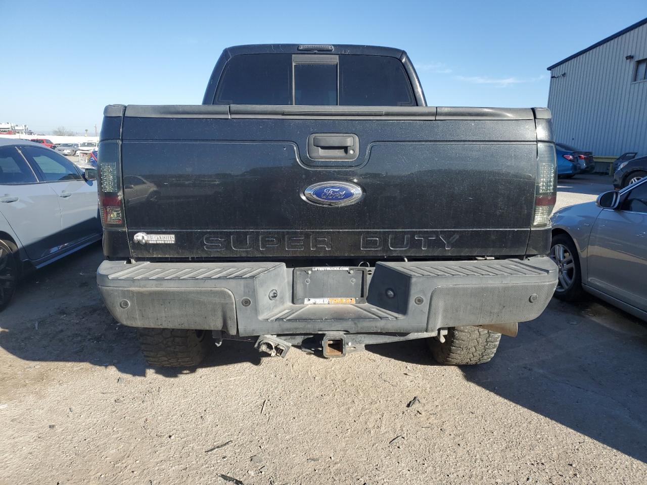 2015 FORD F250 SUPER - Фото 6