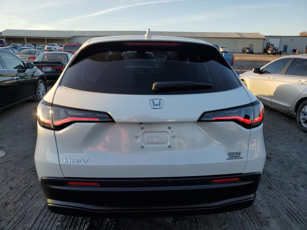 2025 HONDA HR-V LX - Фото 6