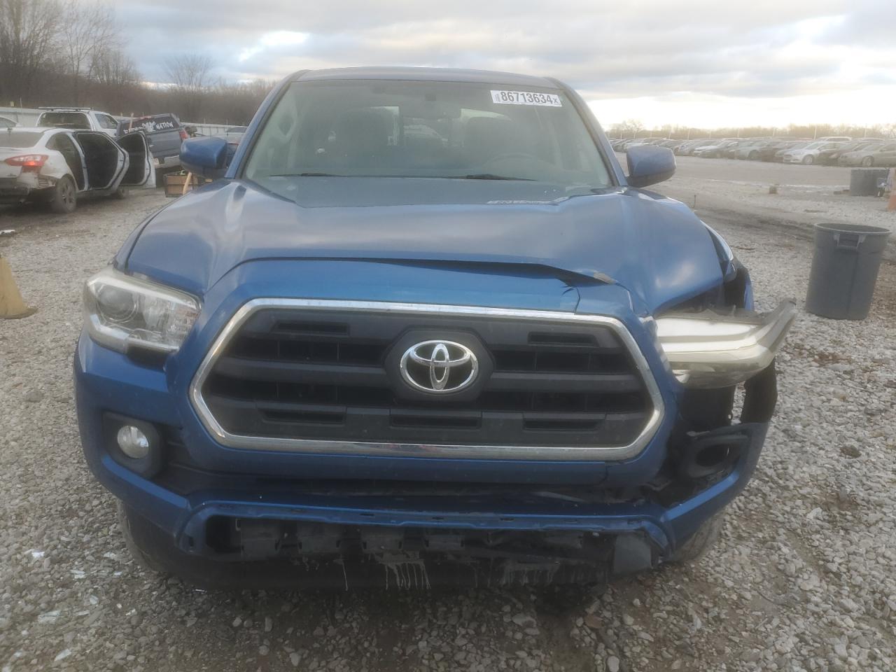 2017 TOYOTA TACOMA DOU - Фото 5