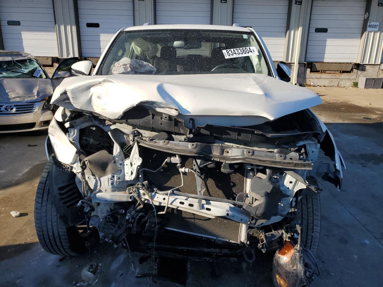 2019 TOYOTA 4RUNNER SR - Фото 5