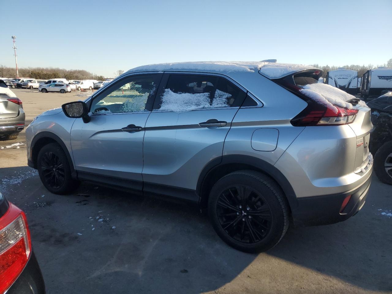 2022 MITSUBISHI ECLIPSE CR - Image 2