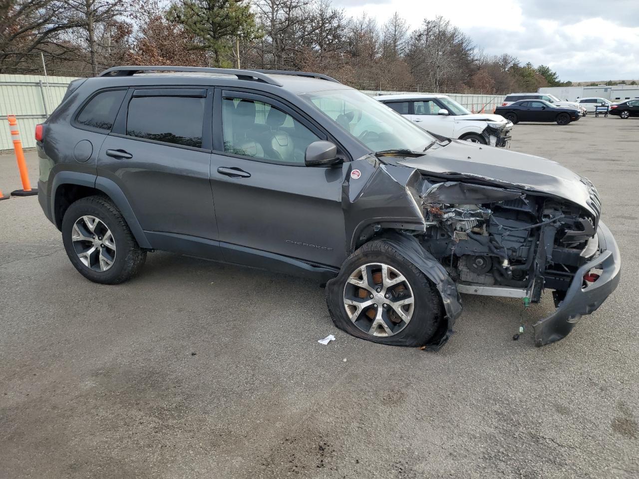 2016 JEEP CHEROKEE T - Фото 4