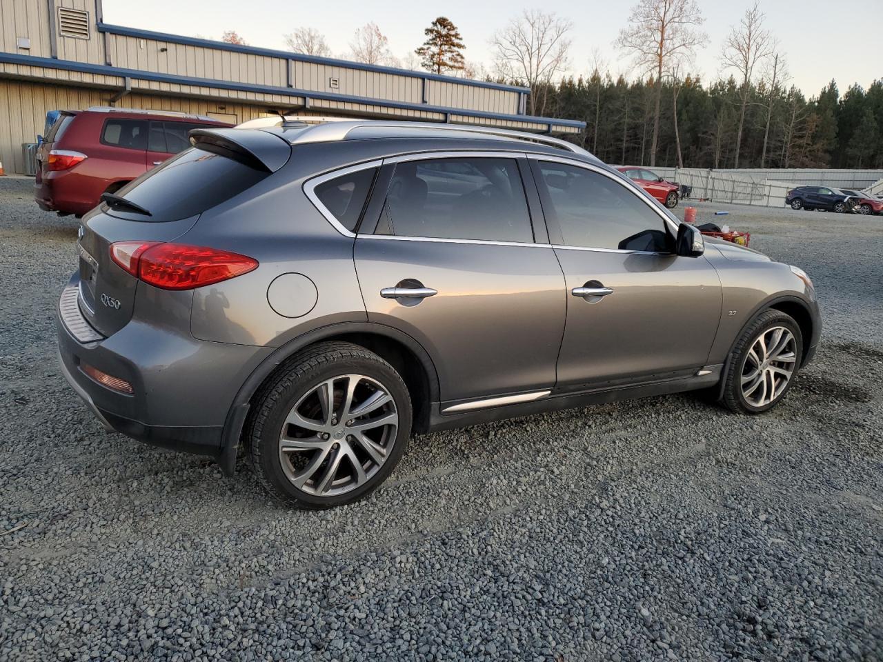2016 INFINITI QX50 - Фото 3