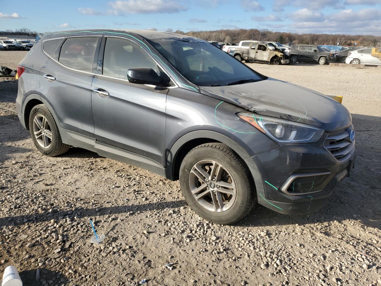 2017 HYUNDAI SANTA FE S - Image 4