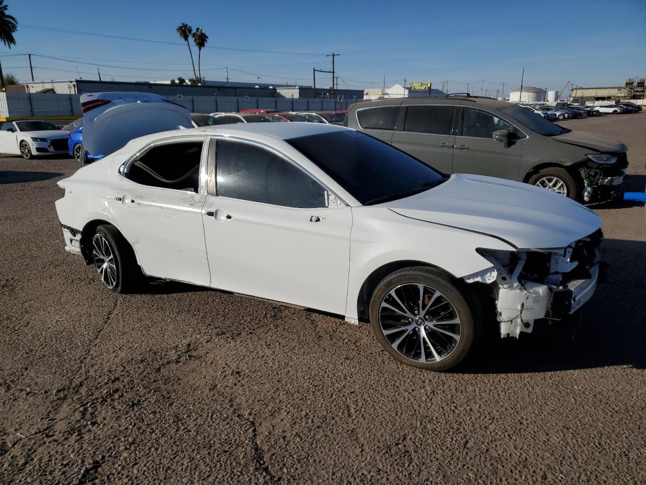 2019 TOYOTA CAMRY L - Image 4