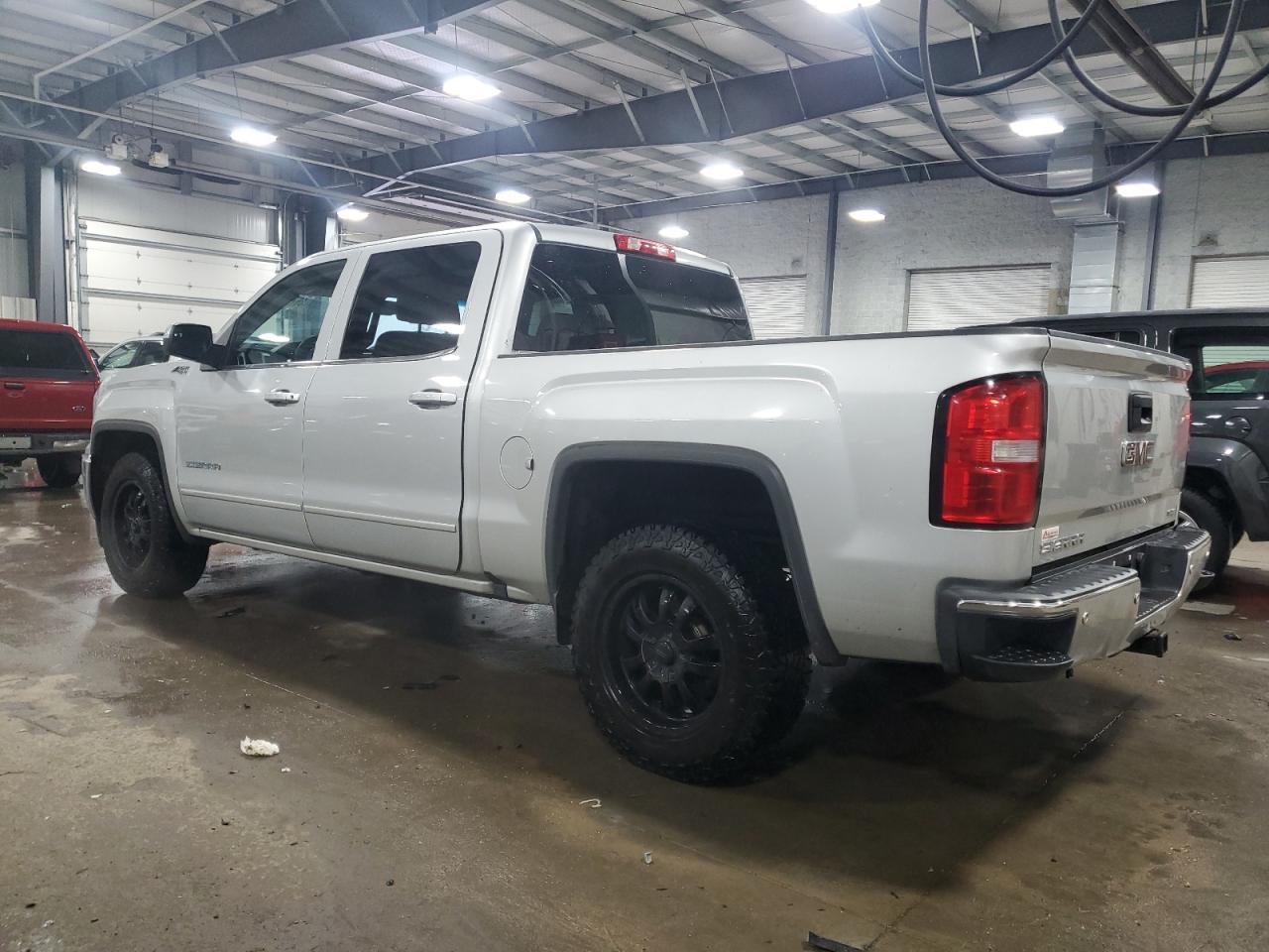 2017 GMC SIERRA K15 - Image 2
