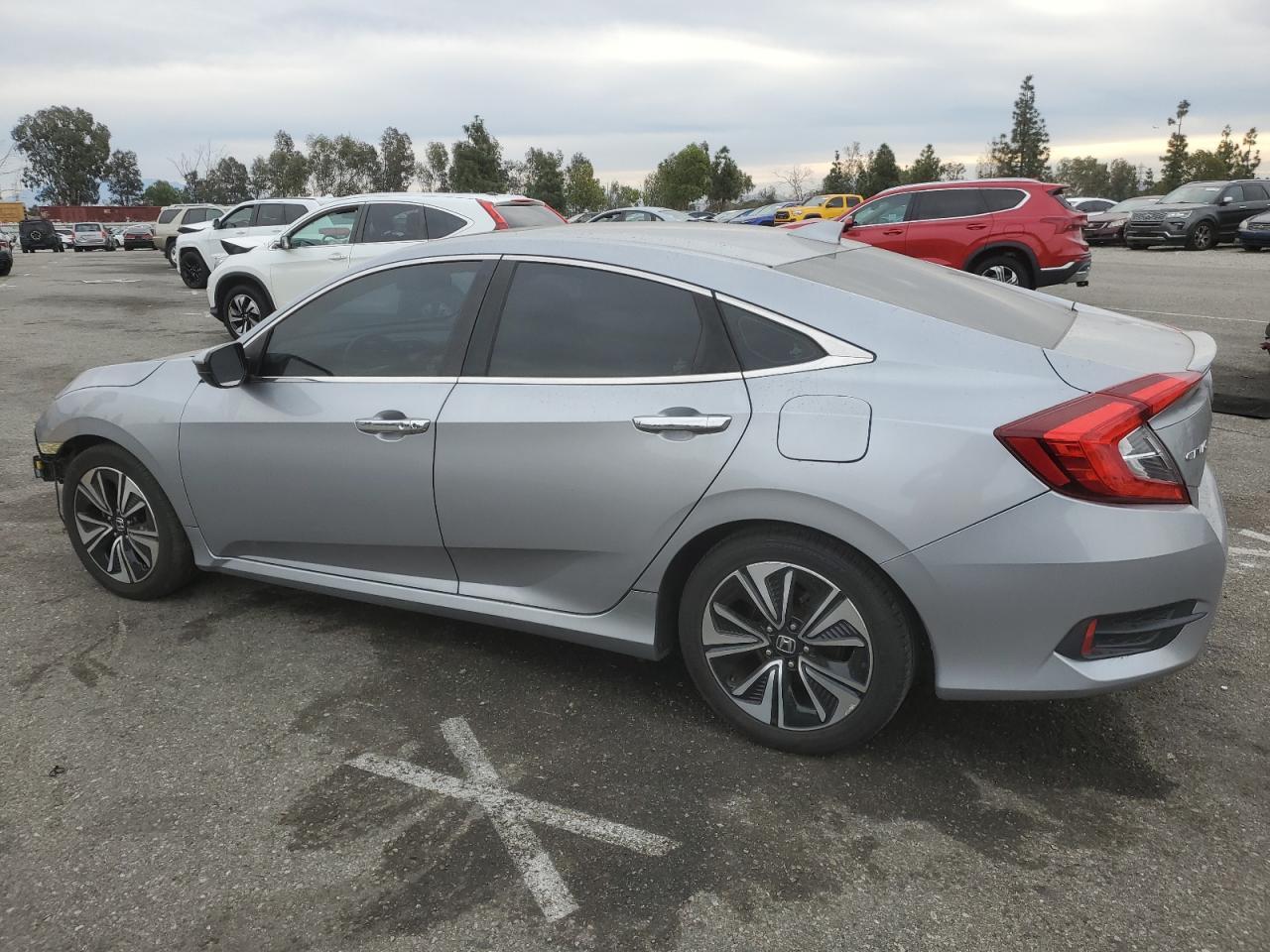 2017 HONDA CIVIC EXL - Image 2