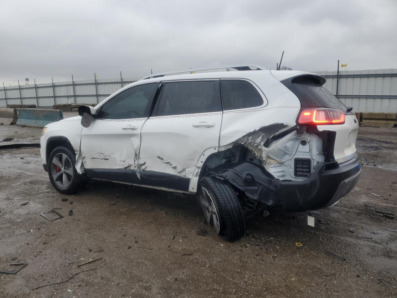 2019 JEEP CHEROKEE L - Фото 2