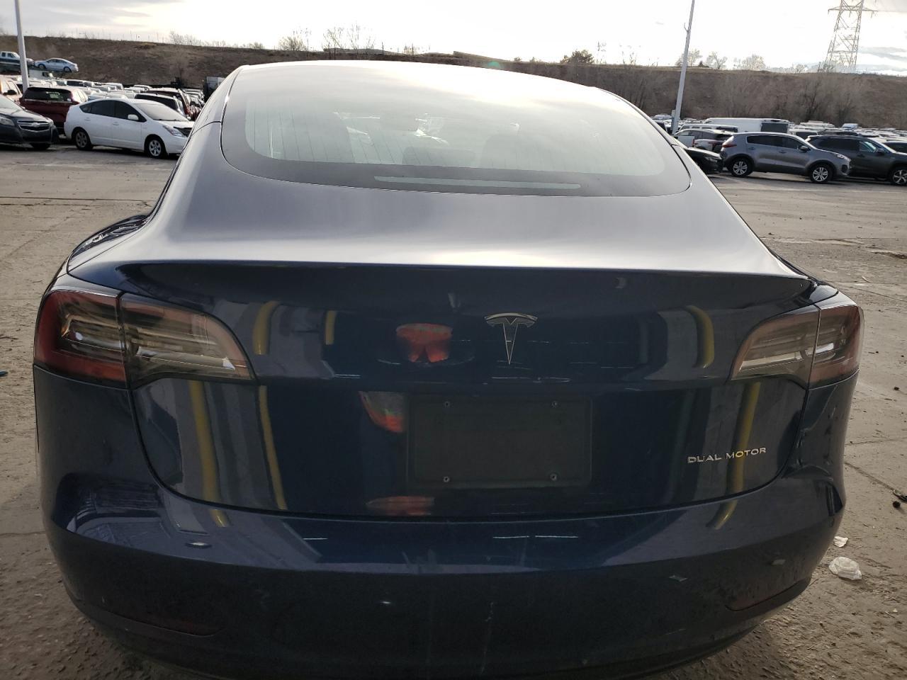 2019 TESLA MODEL 3 - Image 6