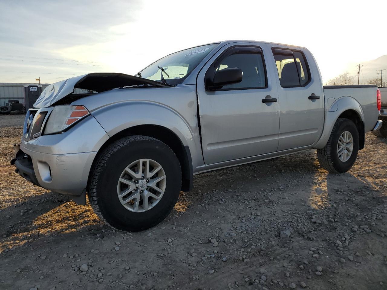 2019 NISSAN FRONTIER S