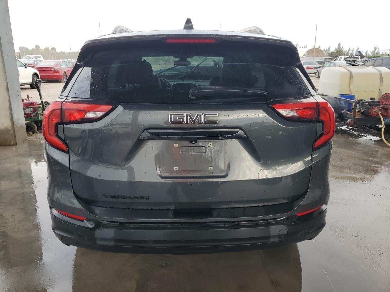 2021 GMC TERRAIN SL - Image 6