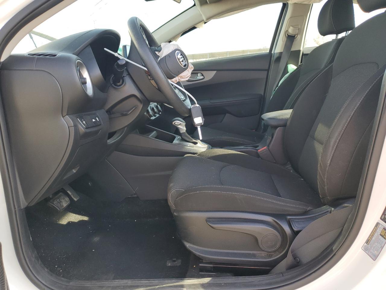 2021 KIA FORTE FE - Image 7