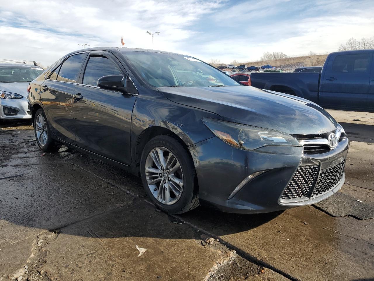2016 TOYOTA CAMRY LE - Фото 4