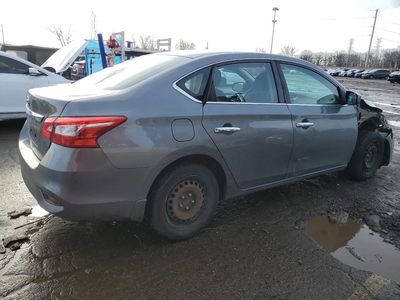 2017 NISSAN SENTRA S - Фото 3