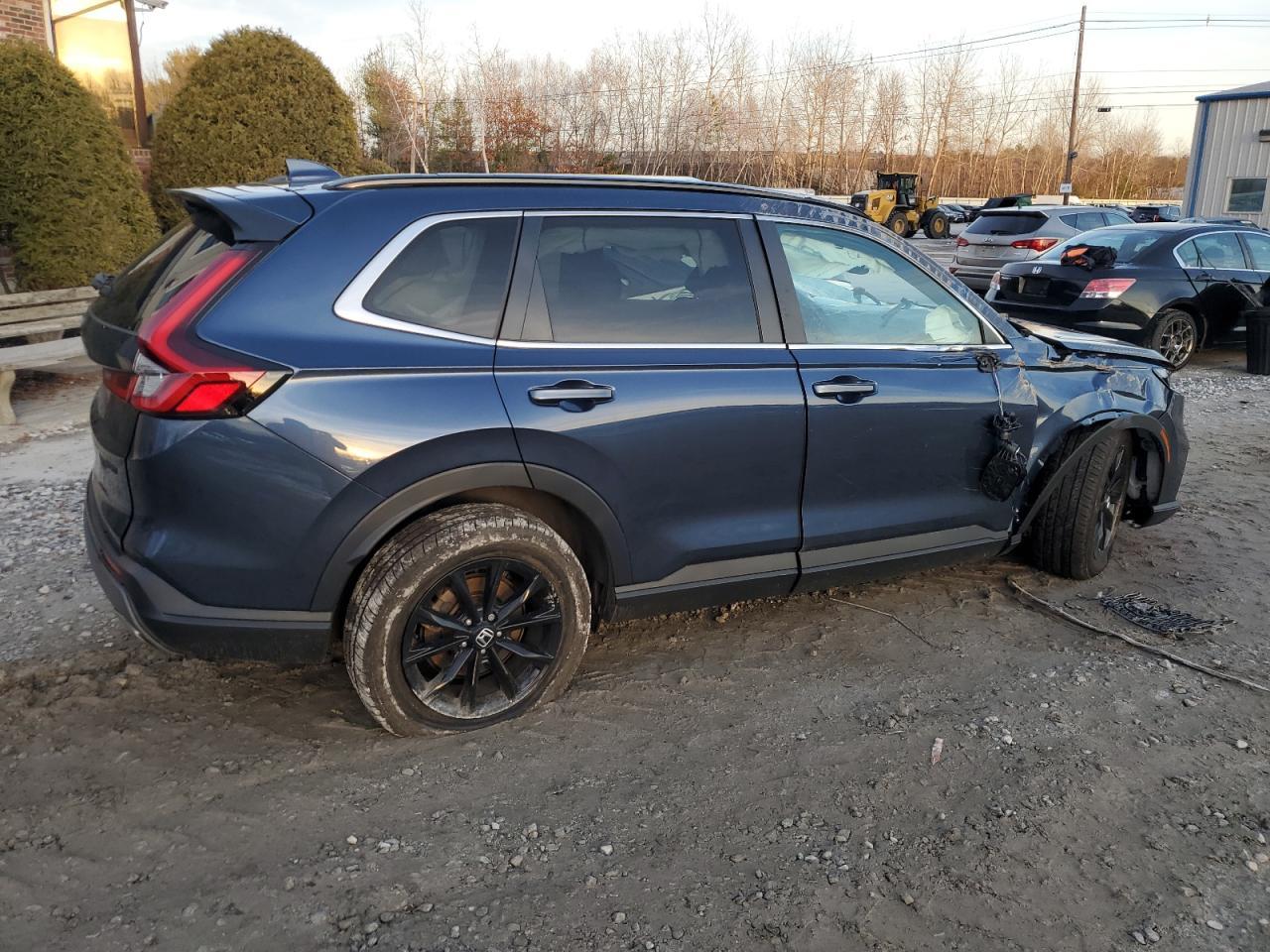 2023 HONDA CR-V SPORT - Фото 3