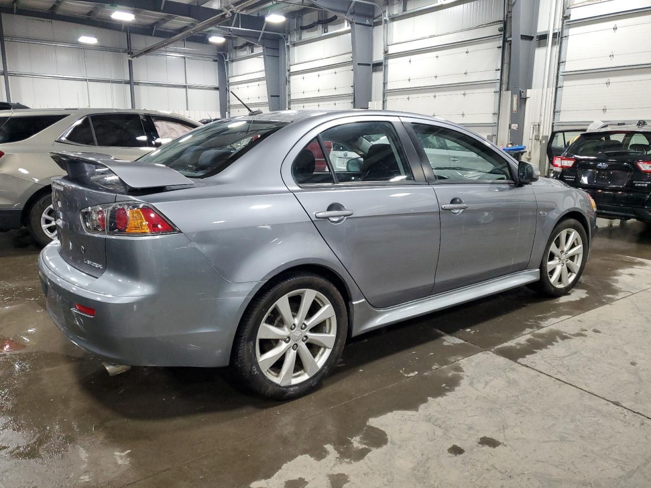 2015 MITSUBISHI LANCER GT - Image 3
