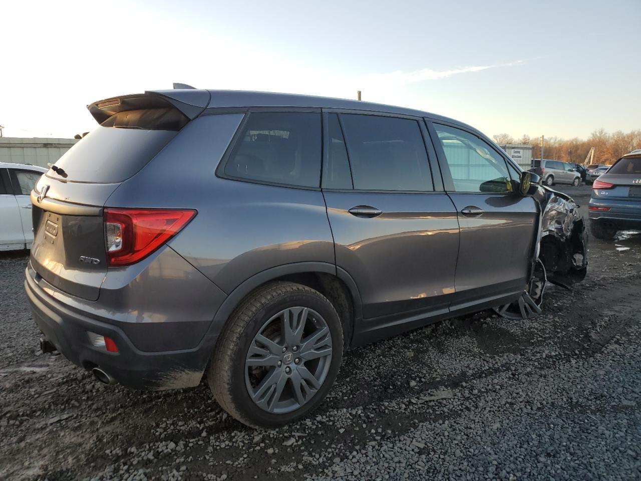2019 HONDA PASSPORT E - Фото 3