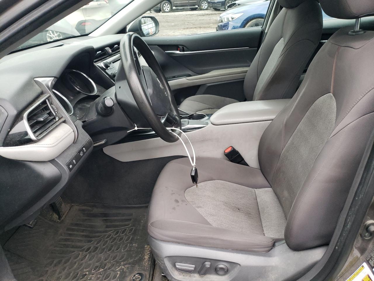 2020 TOYOTA CAMRY LE - Image 7