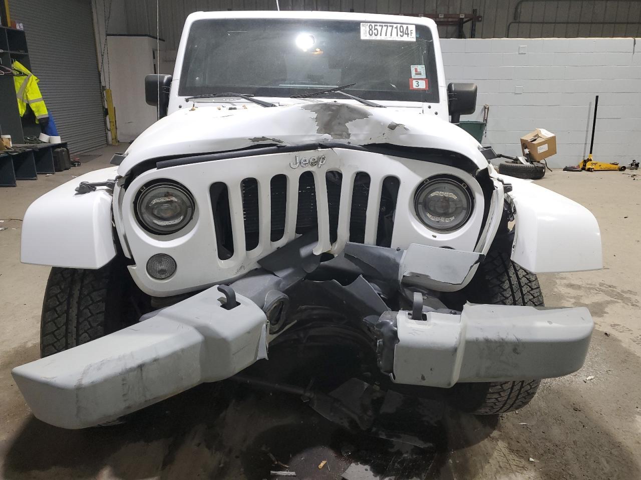 2014 JEEP WRANGLER U - Image 5