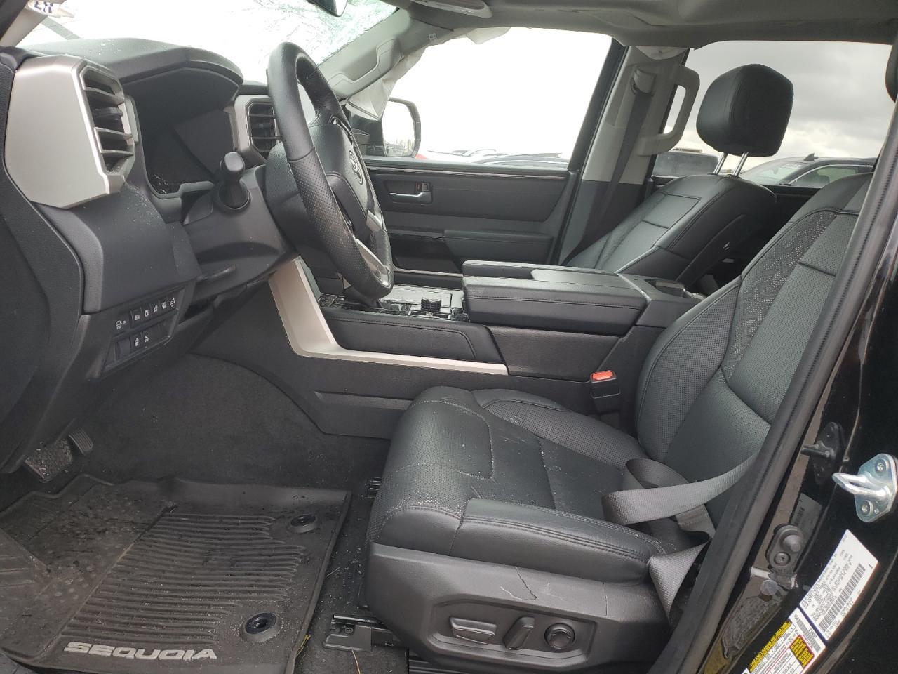 2023 TOYOTA SEQUOIA SR - Image 7