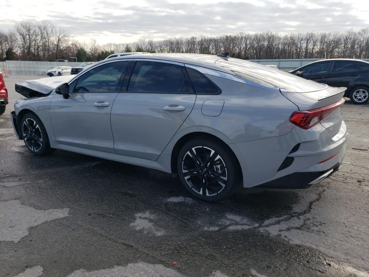 2023 KIA K5 GT LINE - Фото 2