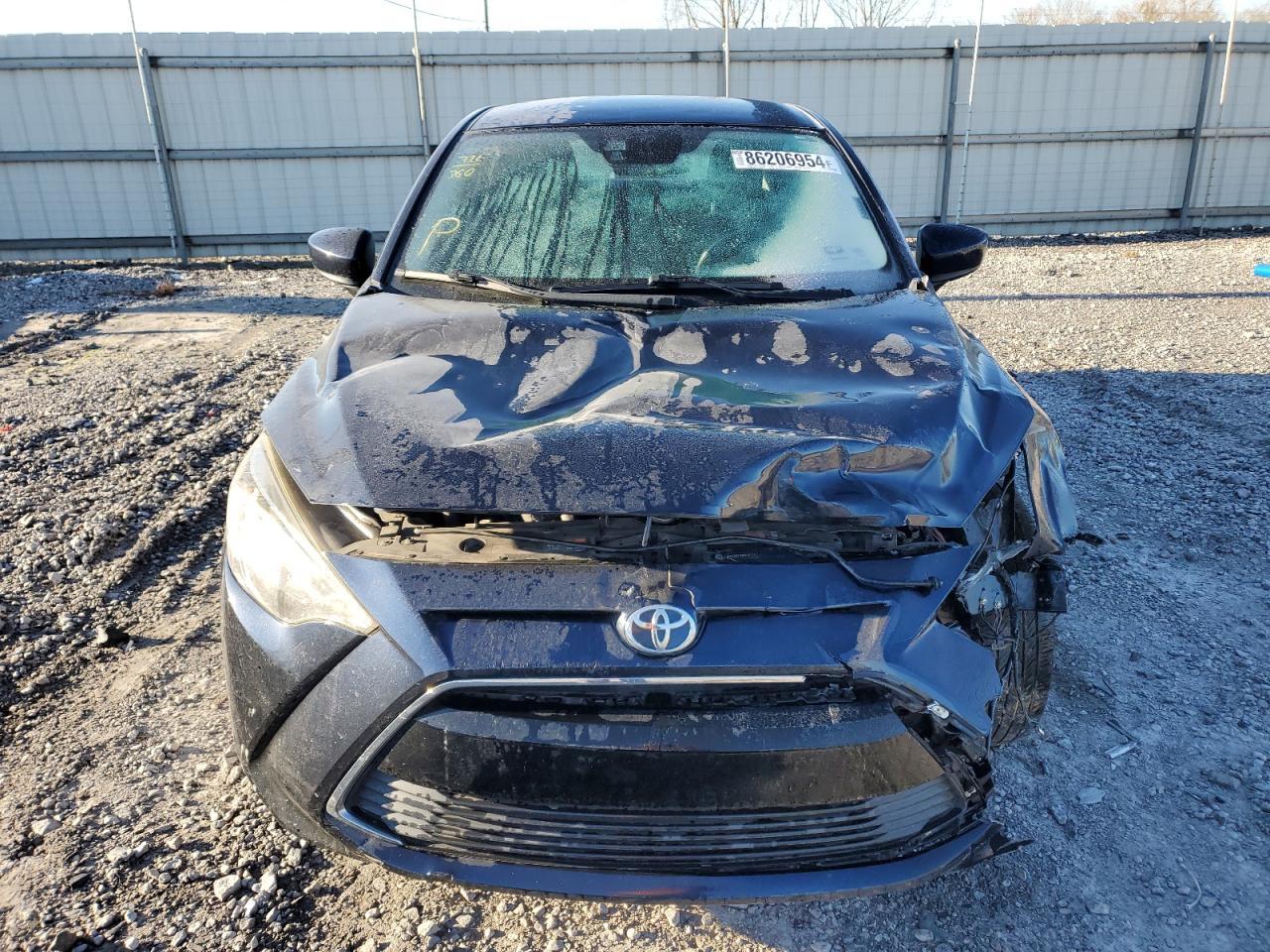 2017 TOYOTA YARIS IA - Фото 5