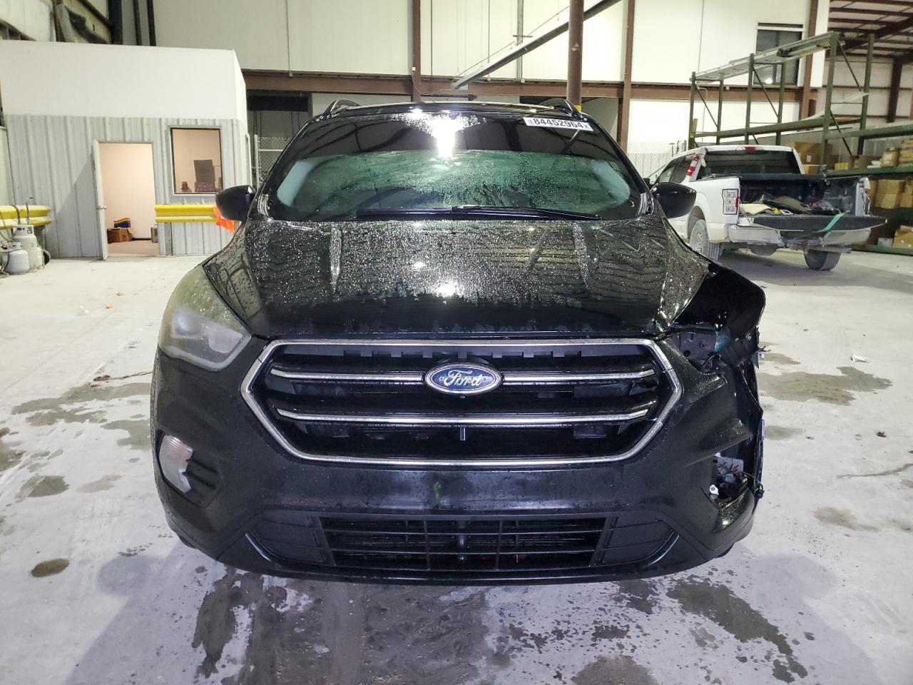 2017 FORD ESCAPE SE - Фото 5