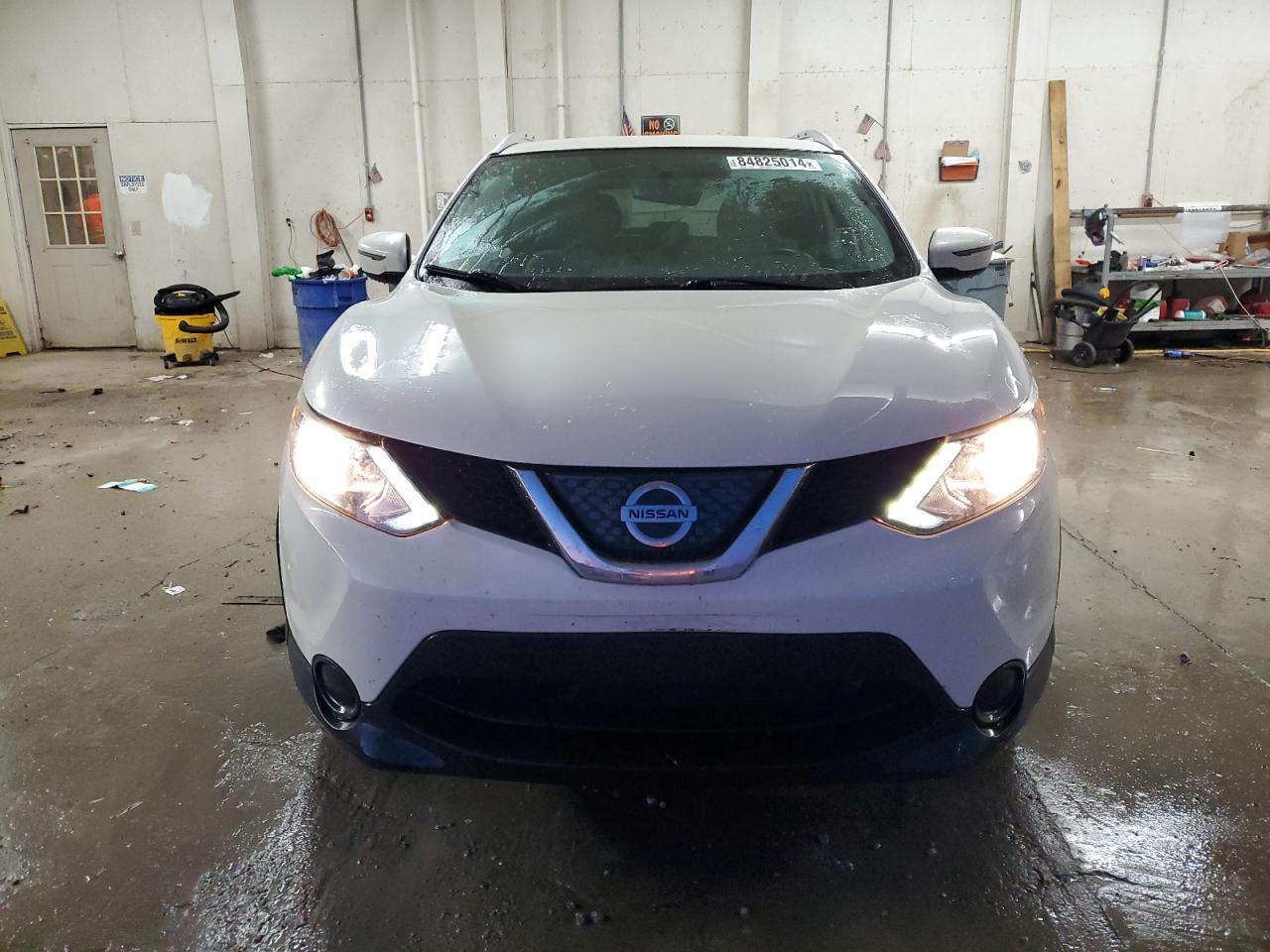 2018 NISSAN ROGUE SPT - Фото 5