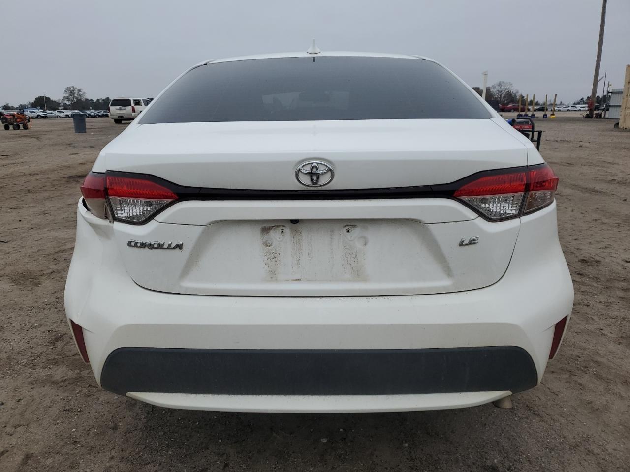 2020 TOYOTA COROLLA LE - Image 6