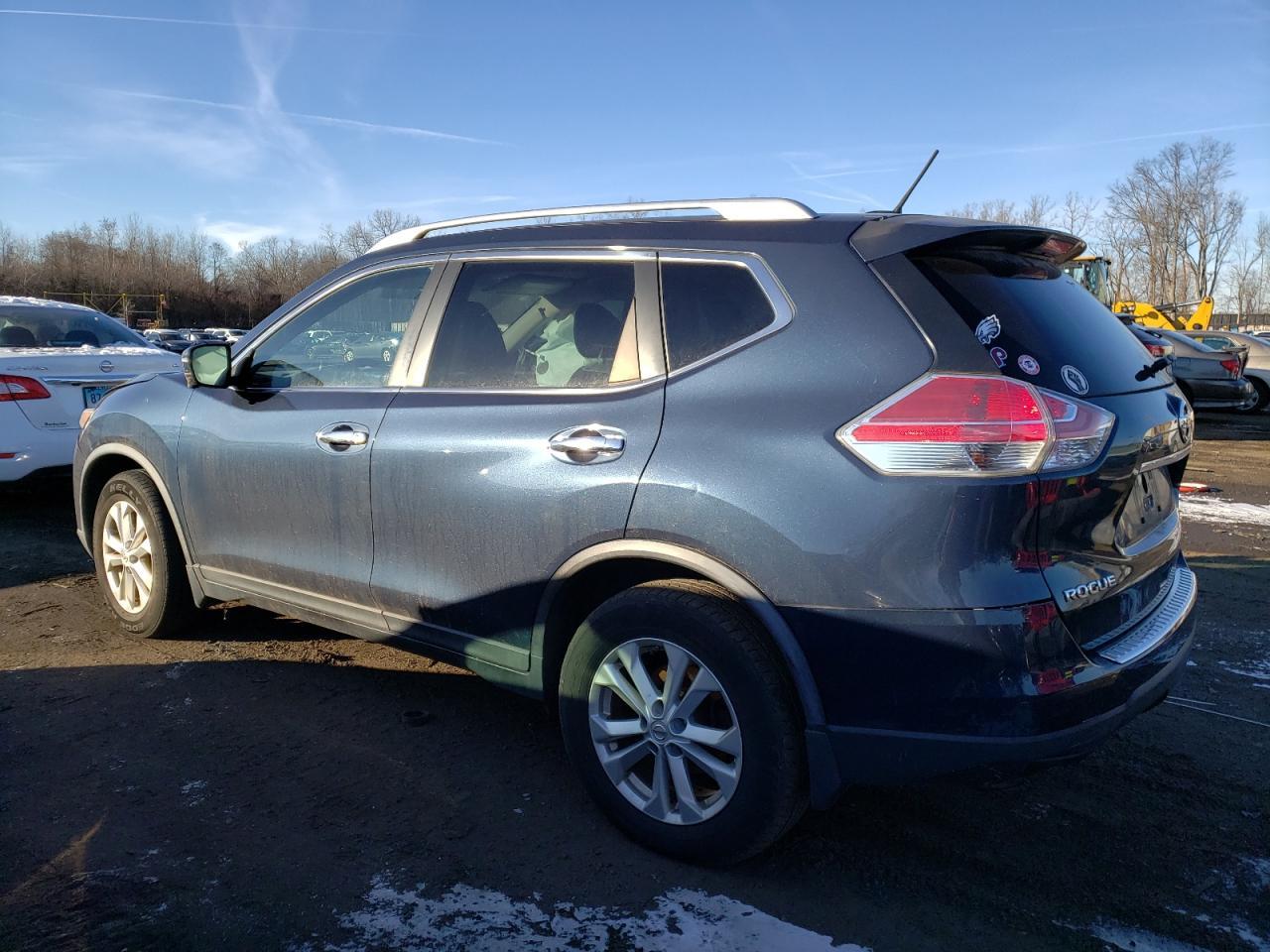 2015 NISSAN ROGUE S - Image 2