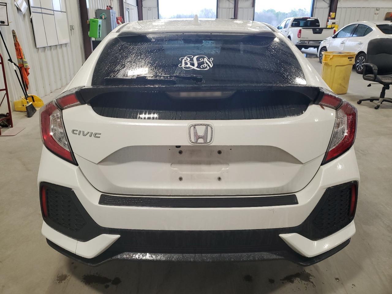2019 HONDA CIVIC LX - Image 6