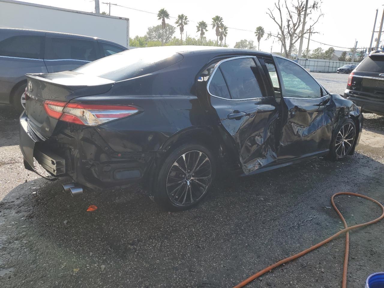 2018 TOYOTA CAMRY L - Image 3