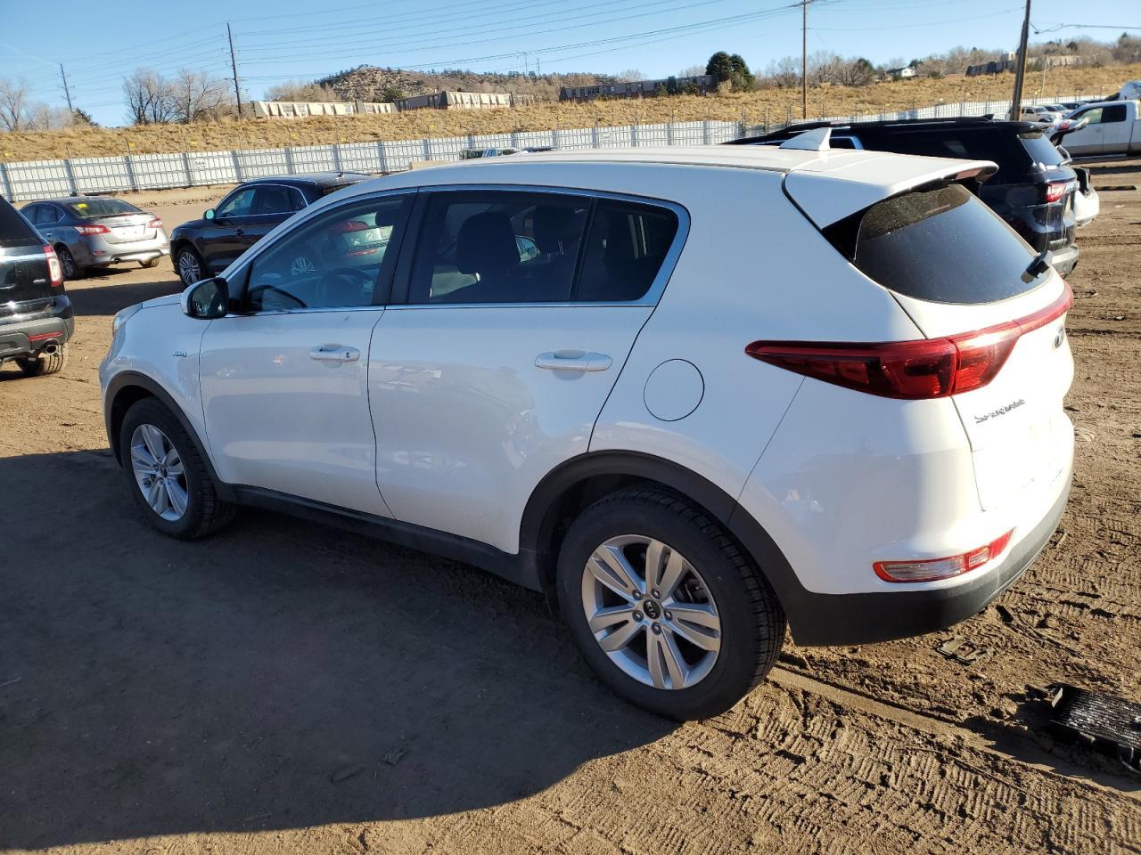 2017 KIA SPORTAGE L - Image 2