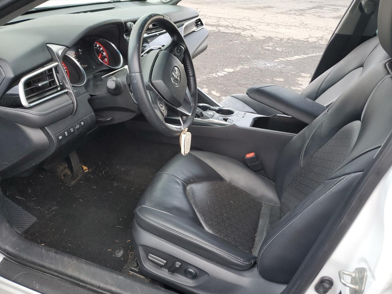 2018 TOYOTA CAMRY XSE - Фото 7