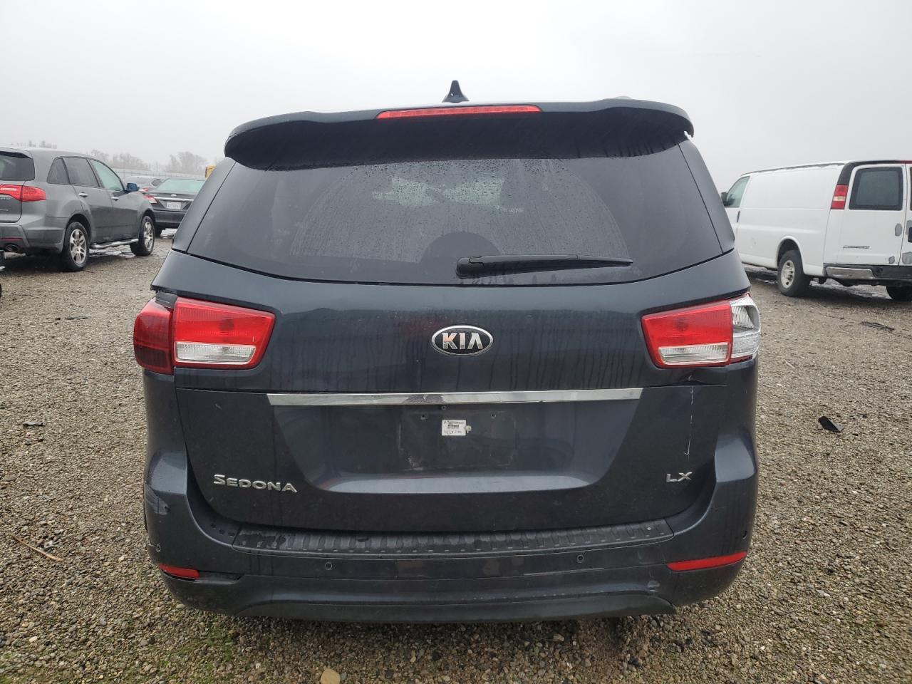 2016 KIA SEDONA LX - Фото 6