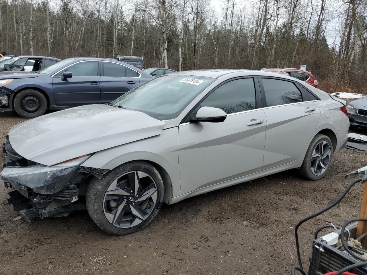 2022 HYUNDAI ELANTRA SE