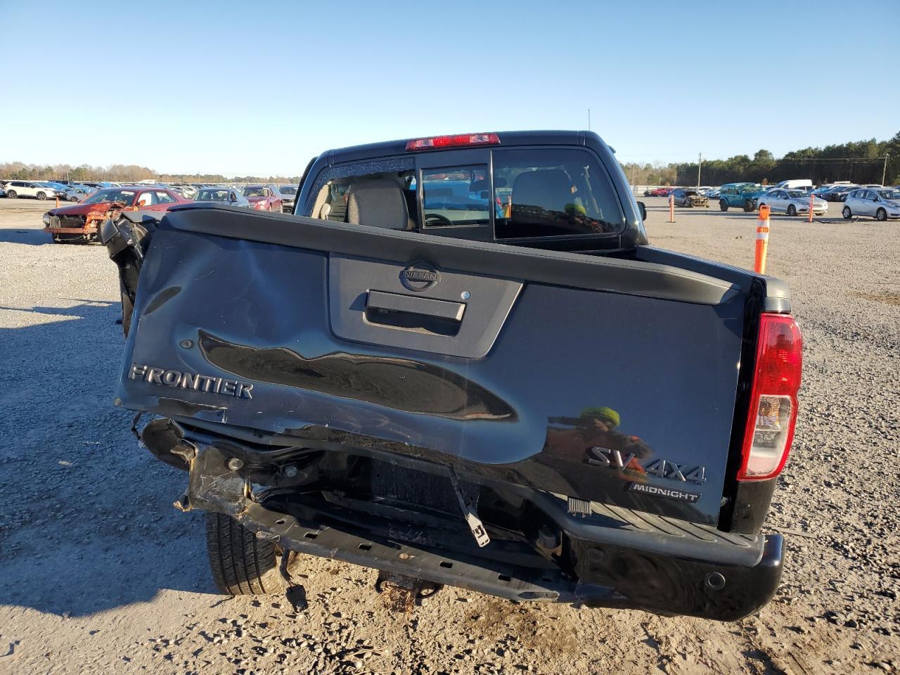 2019 NISSAN FRONTIER S - Image 6