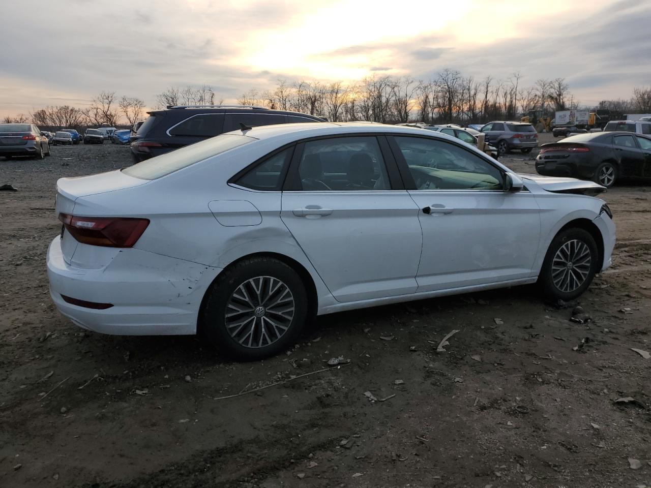 2019 VOLKSWAGEN JETTA S - Image 3