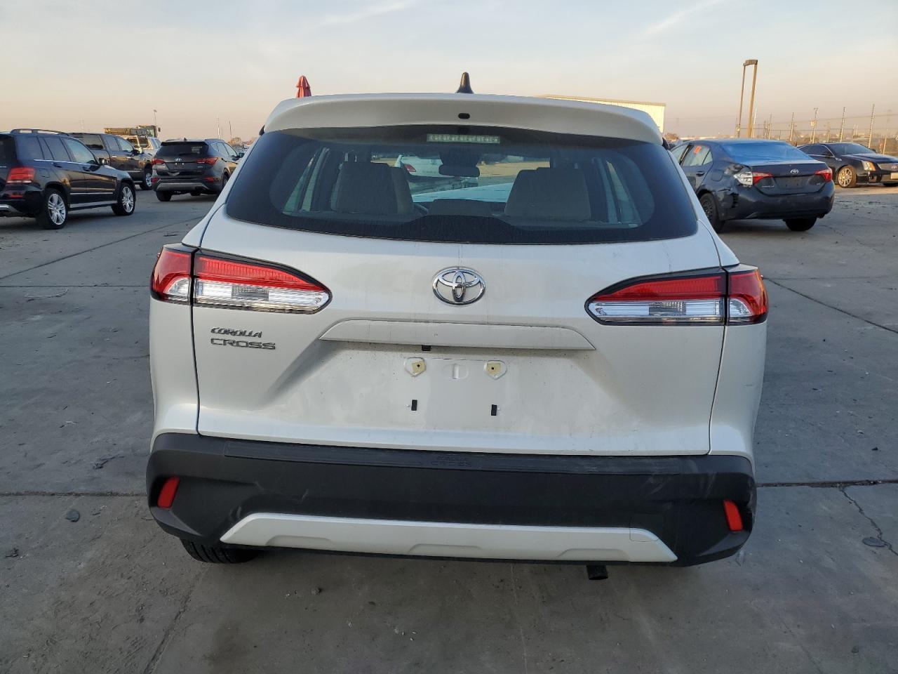 2024 TOYOTA COROLLA CR - Фото 6