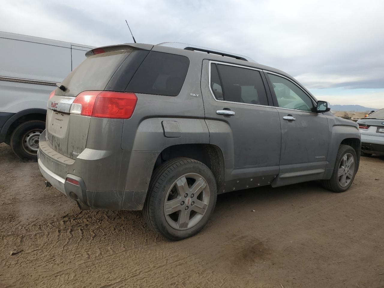 2012 GMC TERRAIN SL - Image 3